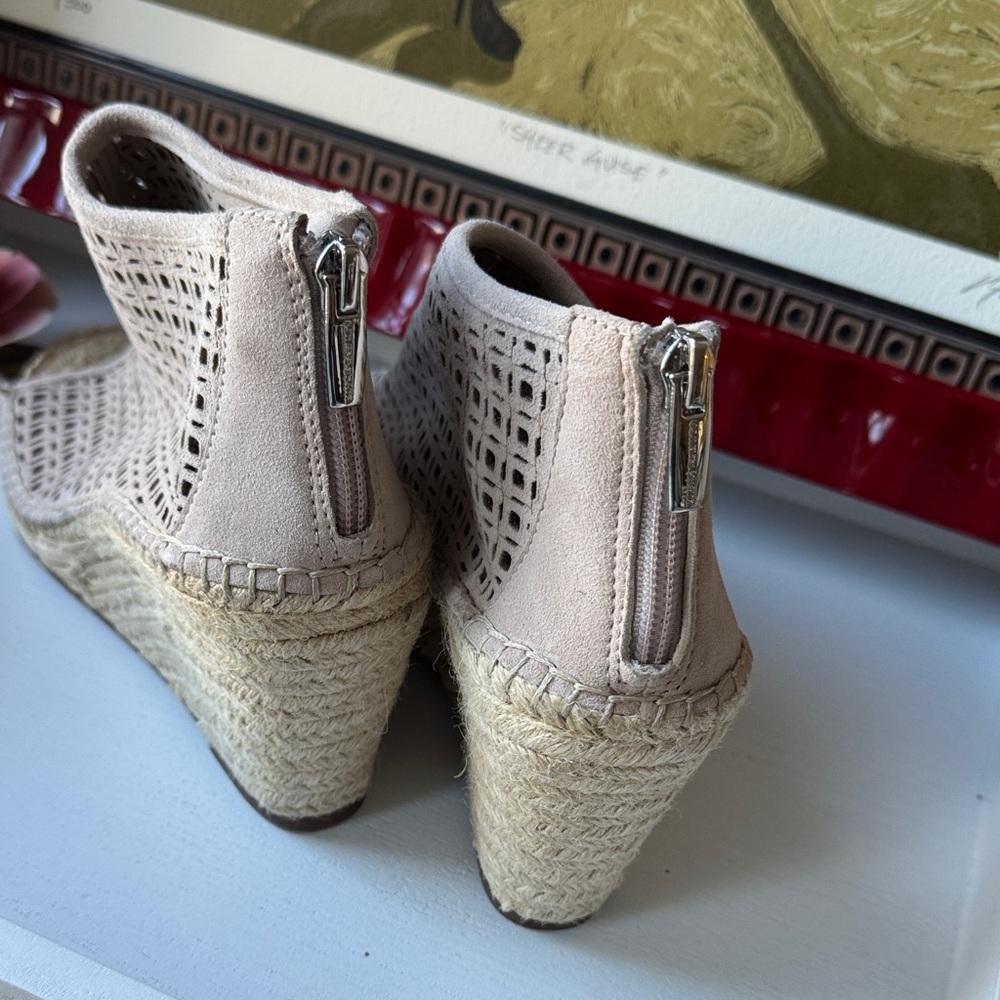 Vince Camuto Beige Cutout Wedge Sandals - Picture 4 of 6